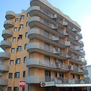 Campus 3*, Бари Италия